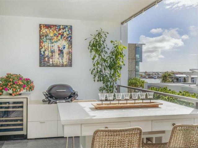 Space, Style & Sophistication Beautifully Renovated with Room to Relax!