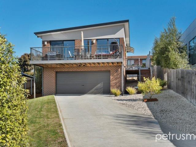 Space, Style & Sweeping Water Views