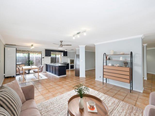 SPACE, STYLE & SUMMER LIVING THE COMPLETE FAMILY PACKAGE! + ROOM FOR ALL THE TOYS