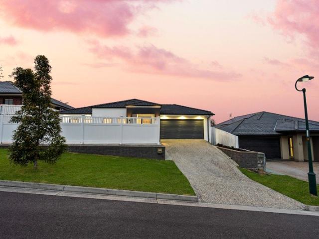 Space, Sunlight & Sophistication The Ultimate Family Retreat