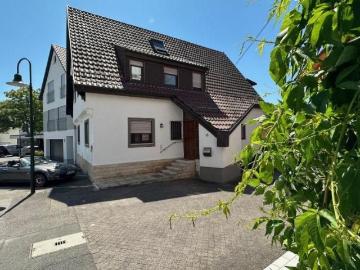 Spacey Single family home in Steinenbronn available Juli 10 Großes Einfamilienhaus in Steinenbronn ab 10. Juli 2026