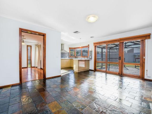 Spacious 4 Bed 2 Bath 2 Car Garage In Great Location