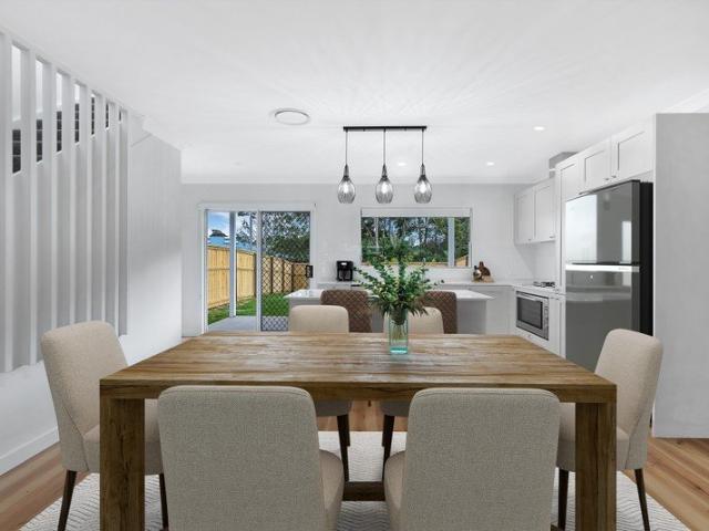 Spacious 4 bed / 2 bathroom home near new in popular complex