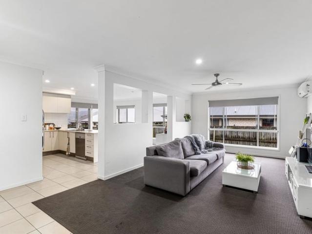 Spacious 4 Bed Family Home