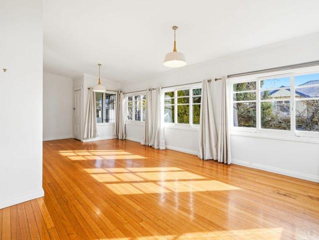 Spacious 4 Bed Family Home for Lease