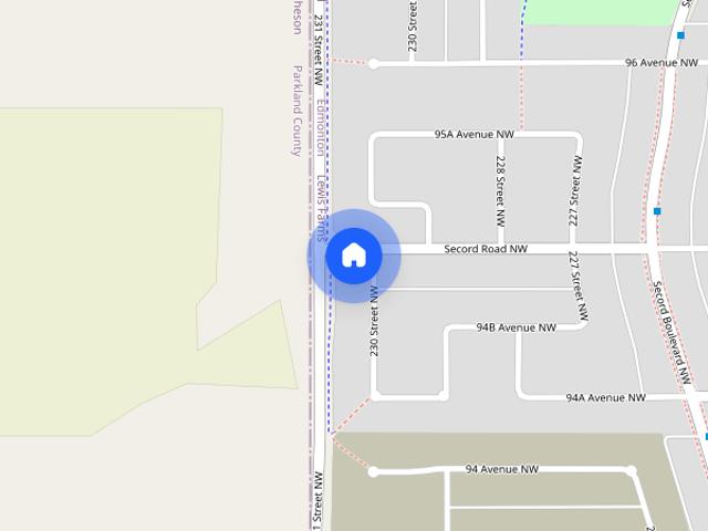 Spacious 4 Bedroom, 3.5 Bathroom Duplex in Secord | Finished Basement | Single Garage & Fenced Ba. — Spacious 4 Bedroom Furnished Duplex with Single Garage, Backyard & Balcony