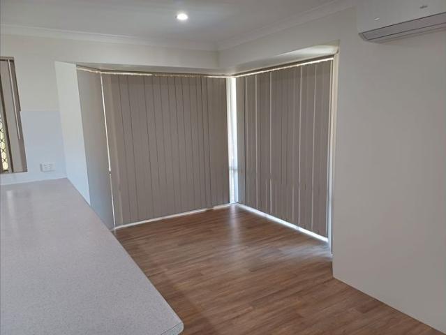 Spacious 4 Bedroom 2 bathroom Family Home