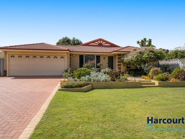 Spacious 4 Bedroom 2 Bathroom Family Home in Canning Vale