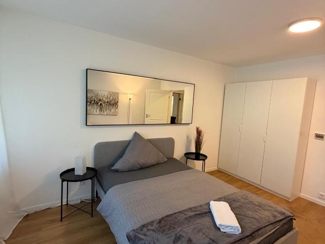 Spacious 4 Bedroom Apartment in Central Frankfurt | Zeil