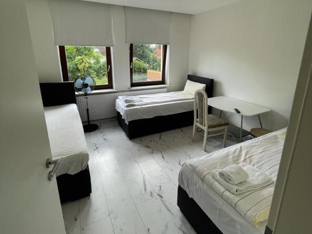 Spacious 4 Bedroom Apartment with Modern Amenities