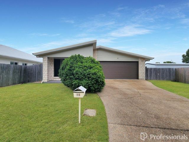 SPACIOUS 4 BEDROOM BRICK HOME IN PRIME BEACHSIDE POCKET
