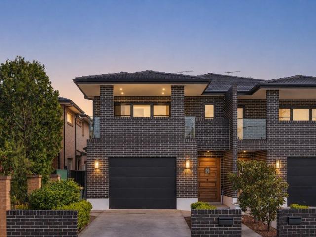 Spacious 4 bedroom duplex