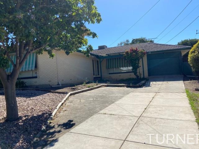 Spacious 4 Bedroom Family Home