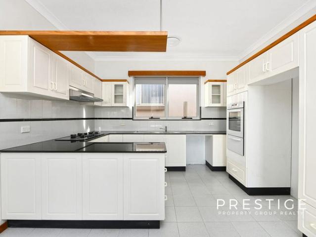 Spacious 4 Bedroom Family Home