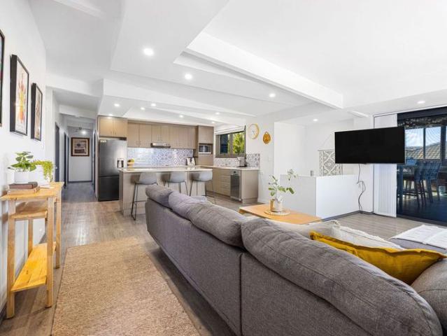 Spacious 4 Bedroom Family Home