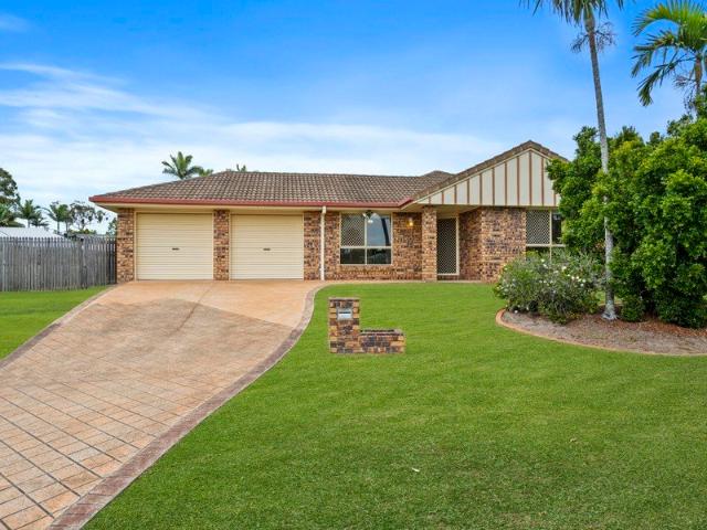 Spacious 4 Bedroom Family Home 6 Month Lease Only