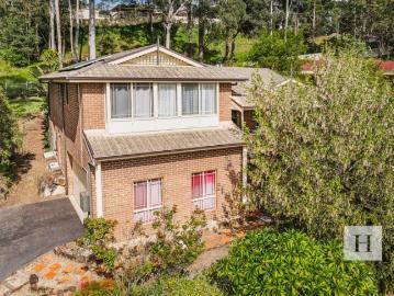 Extra large 4 Bedroom family home