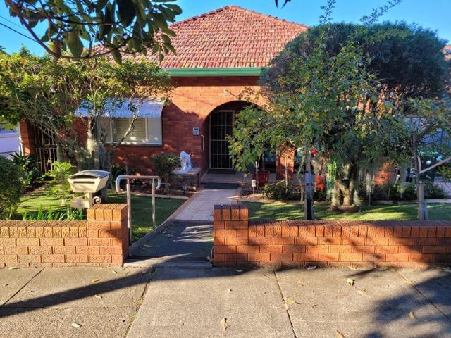 Deposit Taken Spacious 4 Bedroom Family Home