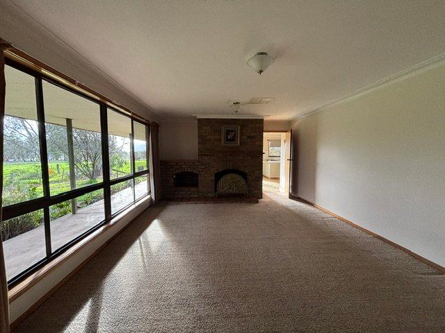 Spacious 4 Bedroom Family Home for Lease in Bowenvale