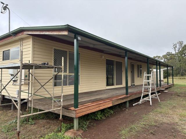 Spacious 4 Bedroom Family Home for Rent