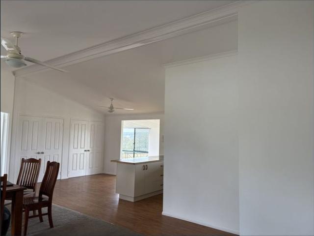Spacious 4 Bedroom Family Home for Rent