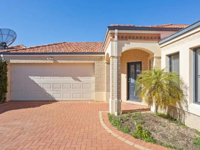 Spacious 4 Bedroom Family Home for Rent in Sought After Como