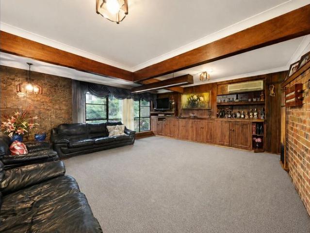 Spacious 4 Bedroom Family Home in Convenient Moorebank Location