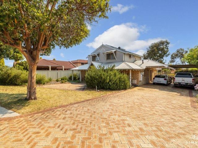 Spacious 4 Bedroom Family Home in a Convenient Location