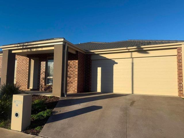Spacious 4 Bedroom Family Home in a Prime Melton West Location
