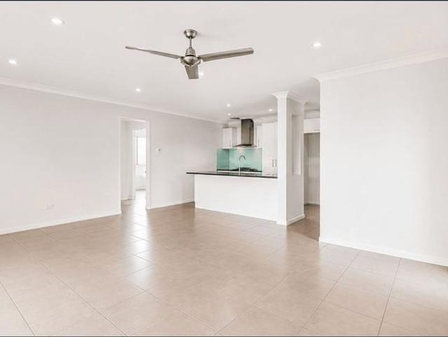 Spacious 4 Bedroom Family Home in a Quiet Caboolture Estate