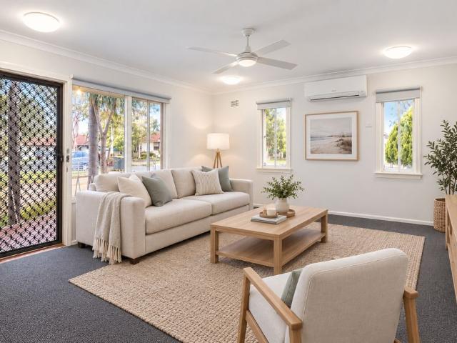 Spacious 4 Bedroom Family Home in A Quiet, Convenient Location
