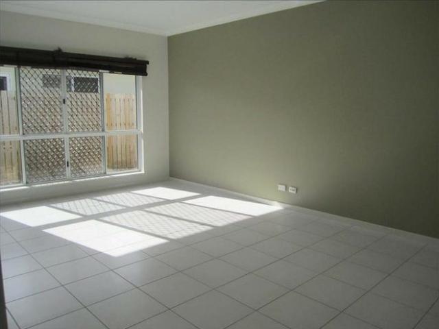 Spacious 4 Bedroom Family Home in a Quiet Location