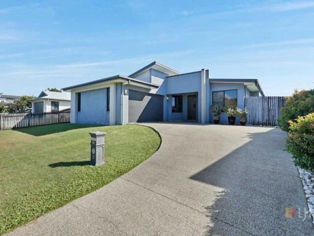 Spacious 4 Bedroom Family Home in Ooralea with a Fully Fenced Backyard
