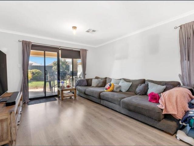 Spacious 4 Bedroom Family Home in Munno Para