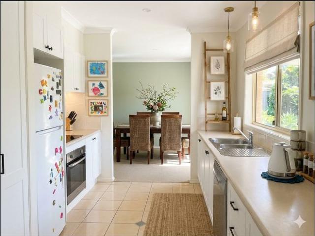 Spacious 4 Bedroom Family Home in Peaceful Forest Lake Location