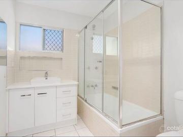 Spacious 4 Bedroom Family Home in Prime East Ipswich Location