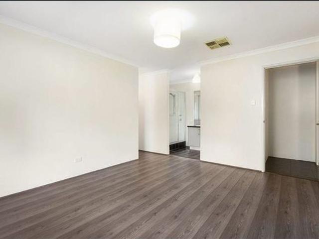 Spacious 4 Bedroom Family Home in Wellard