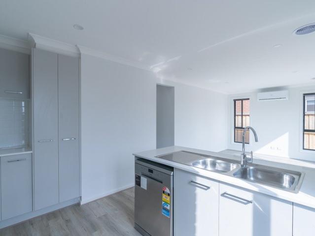 Spacious 4 Bedroom Family Home in the Heart of Beveridge Comfort Meets Convenience