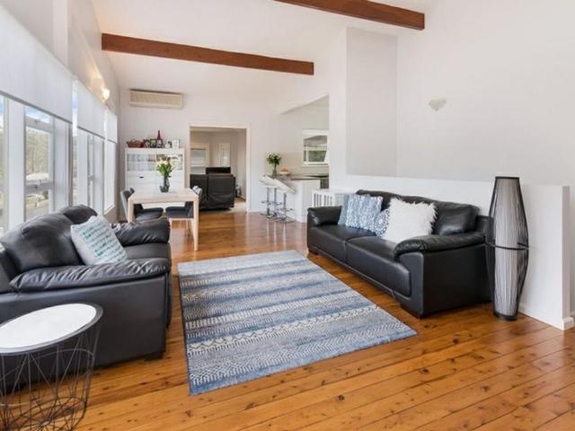 Spacious 4 Bedroom Family Home in the Heart of Wyoming