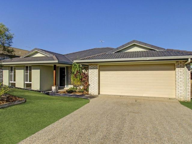 Spacious 4 Bedroom Family Home on Large Block