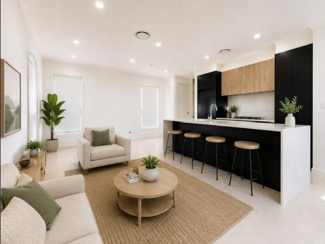 Spacious 4 Bedroom Family Home Plus Separate 1 Bedroom Granny Flat