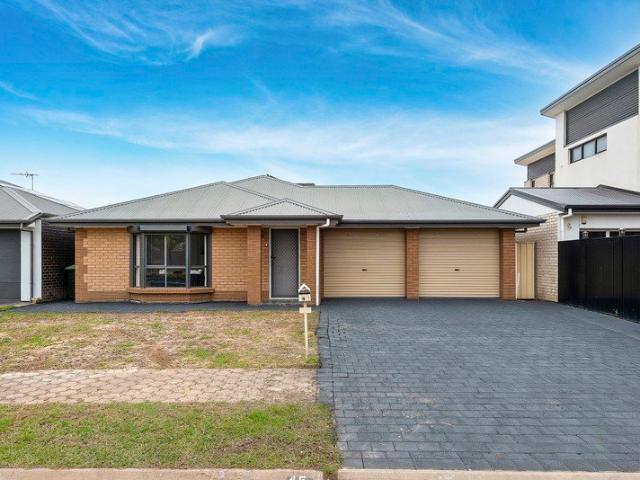 Spacious 4 Bedroom Family Home Ready to Enjoy!