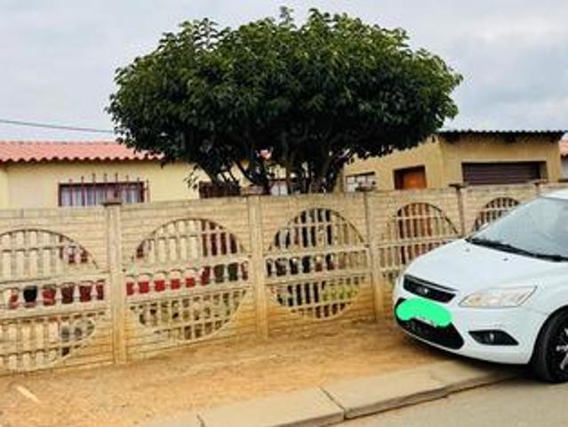 spacious 4 bedroom family home with.
