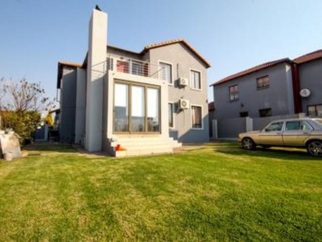 spacious 4 bedroom family home with.