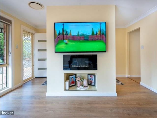 Spacious 4 Bedroom Family Home with 2 Living Areas in Prime Rosemeadow Location!