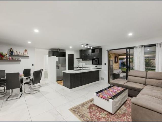 Spacious 4 Bedroom Family Home with Theatre Room, Large Patio & Parkside Location