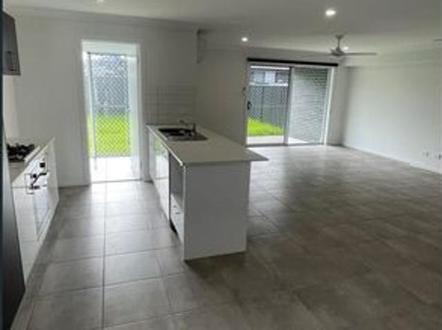 Spacious 4 Bedroom Family Home with Double Garage