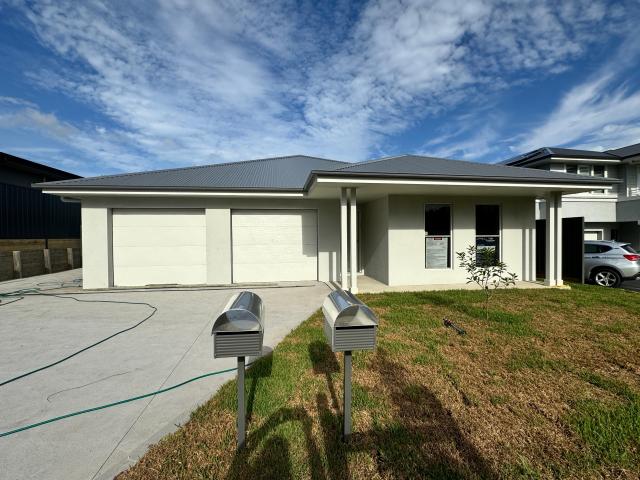 Spacious 4 Bedroom Family Home with Ducted Air