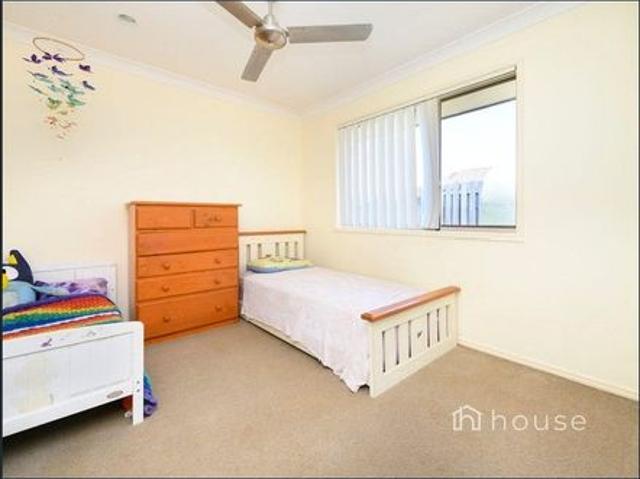 Spacious 4 Bedroom Family Home with Fully Fenced Yard