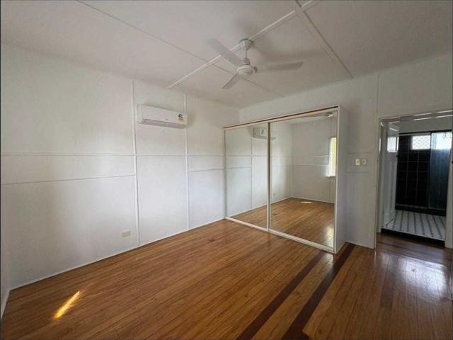 Spacious 4 Bedroom Family Home with Generous Yard in Gulliver